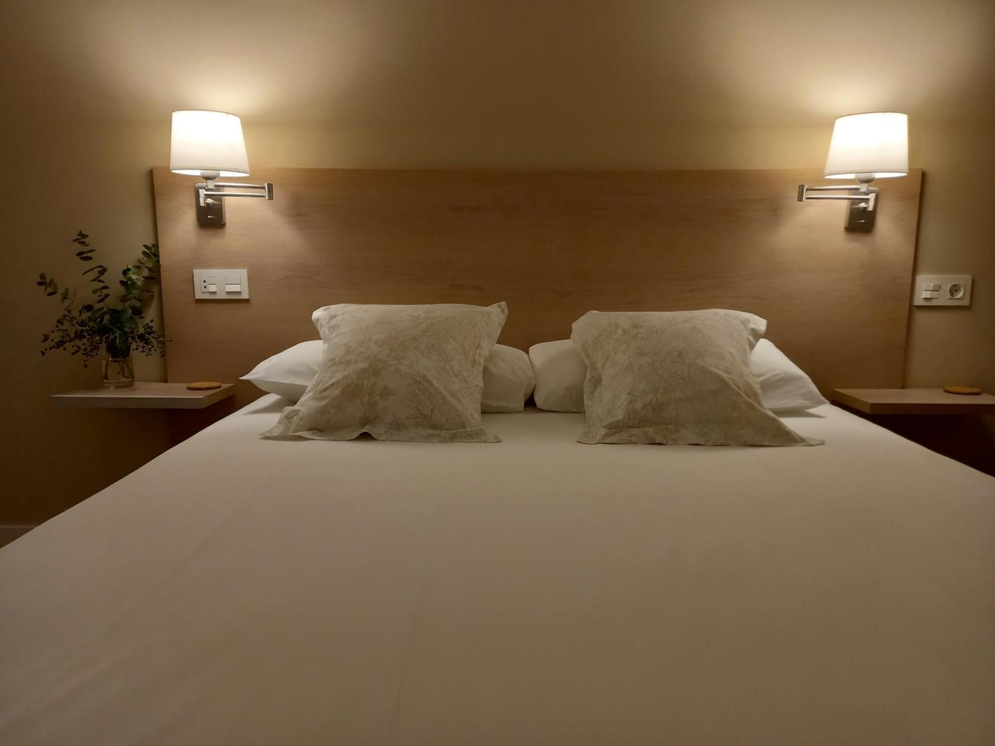 Littore Tormes Con Parking, Aa Y Piscina 萨拉曼卡 外观 照片