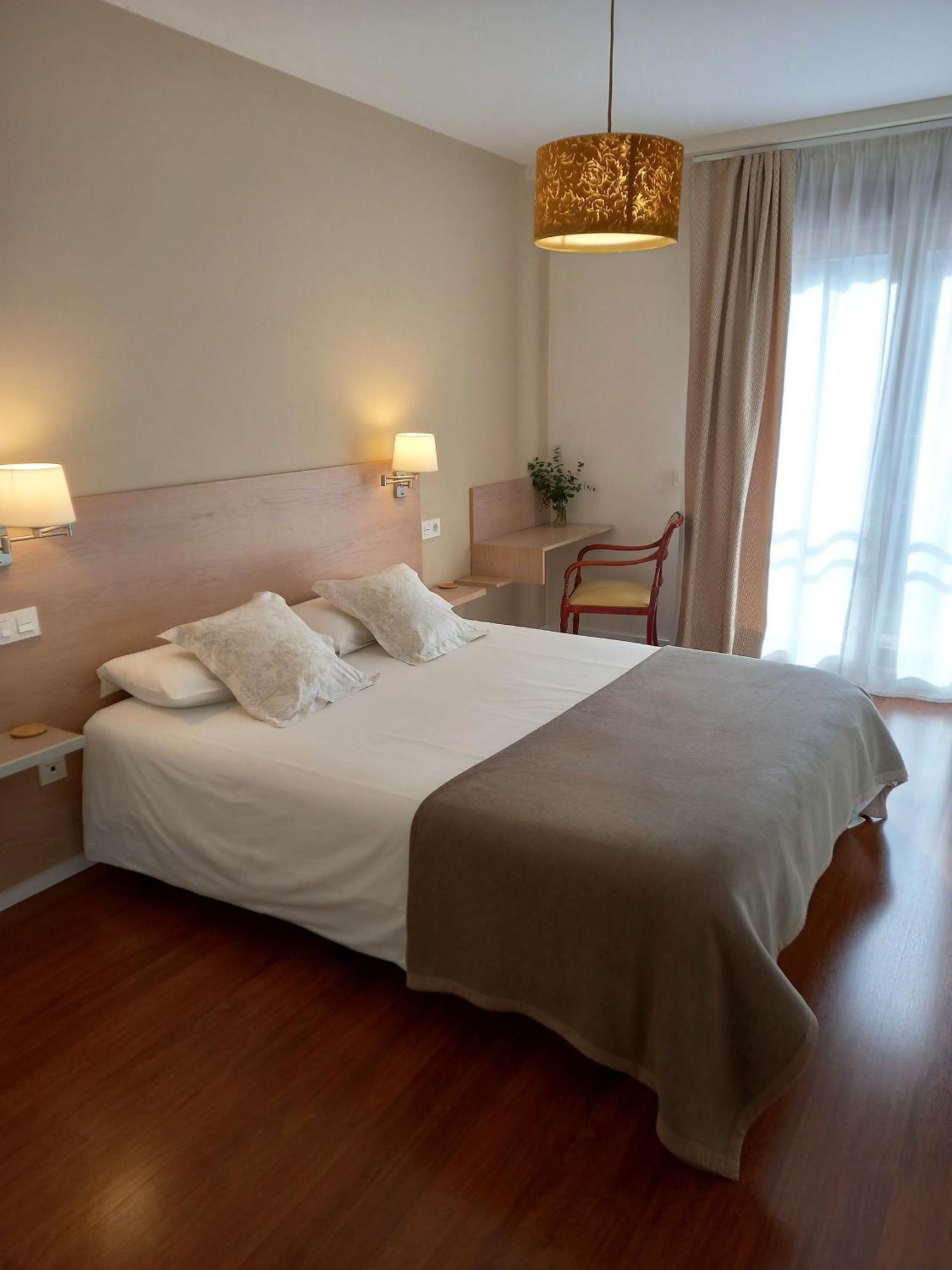 Littore Tormes Con Parking, Aa Y Piscina 萨拉曼卡 外观 照片